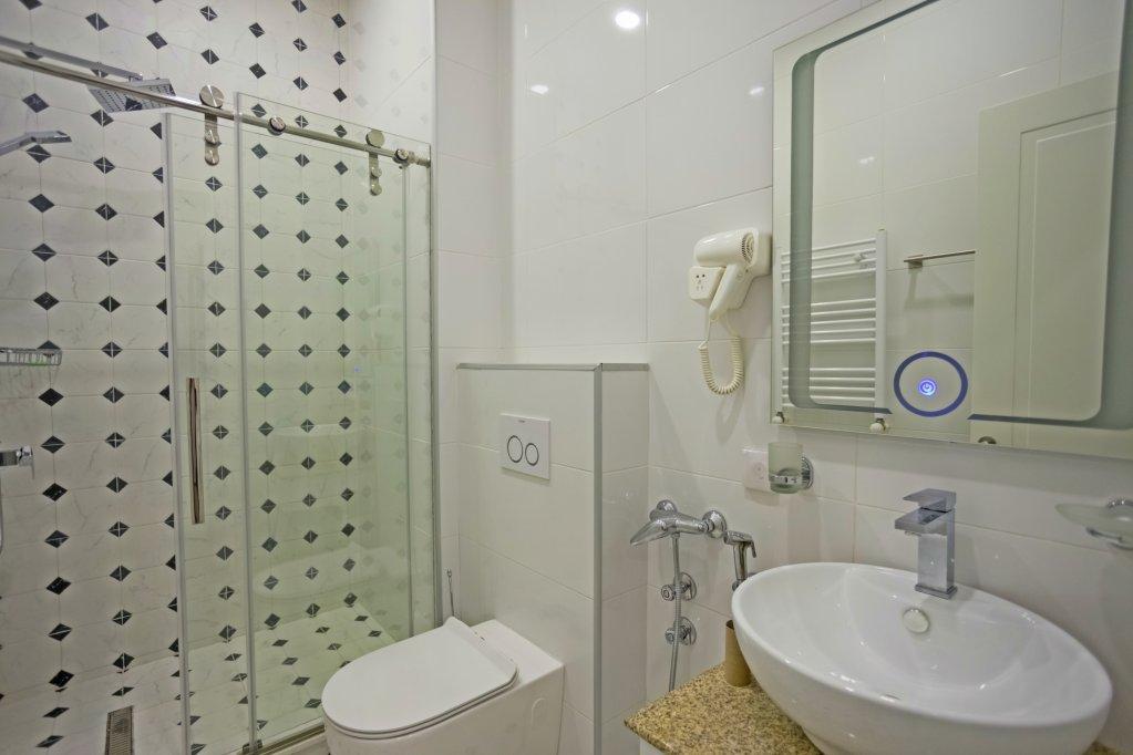 Hotel Genio Tbilisi Esterno foto