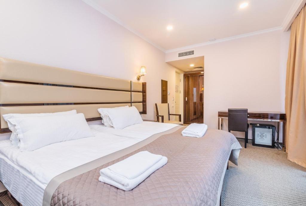 Hotel Genio Tbilisi Esterno foto