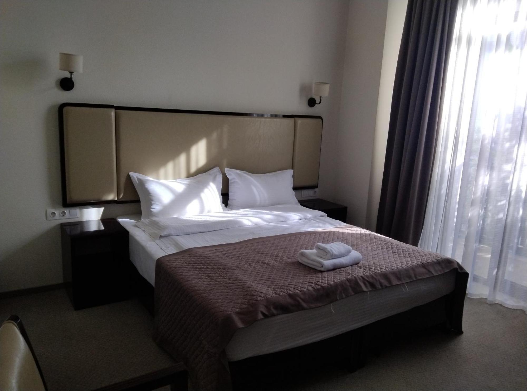 Hotel Genio Tbilisi Esterno foto