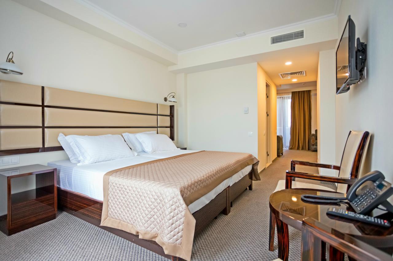 Hotel Genio Tbilisi Esterno foto